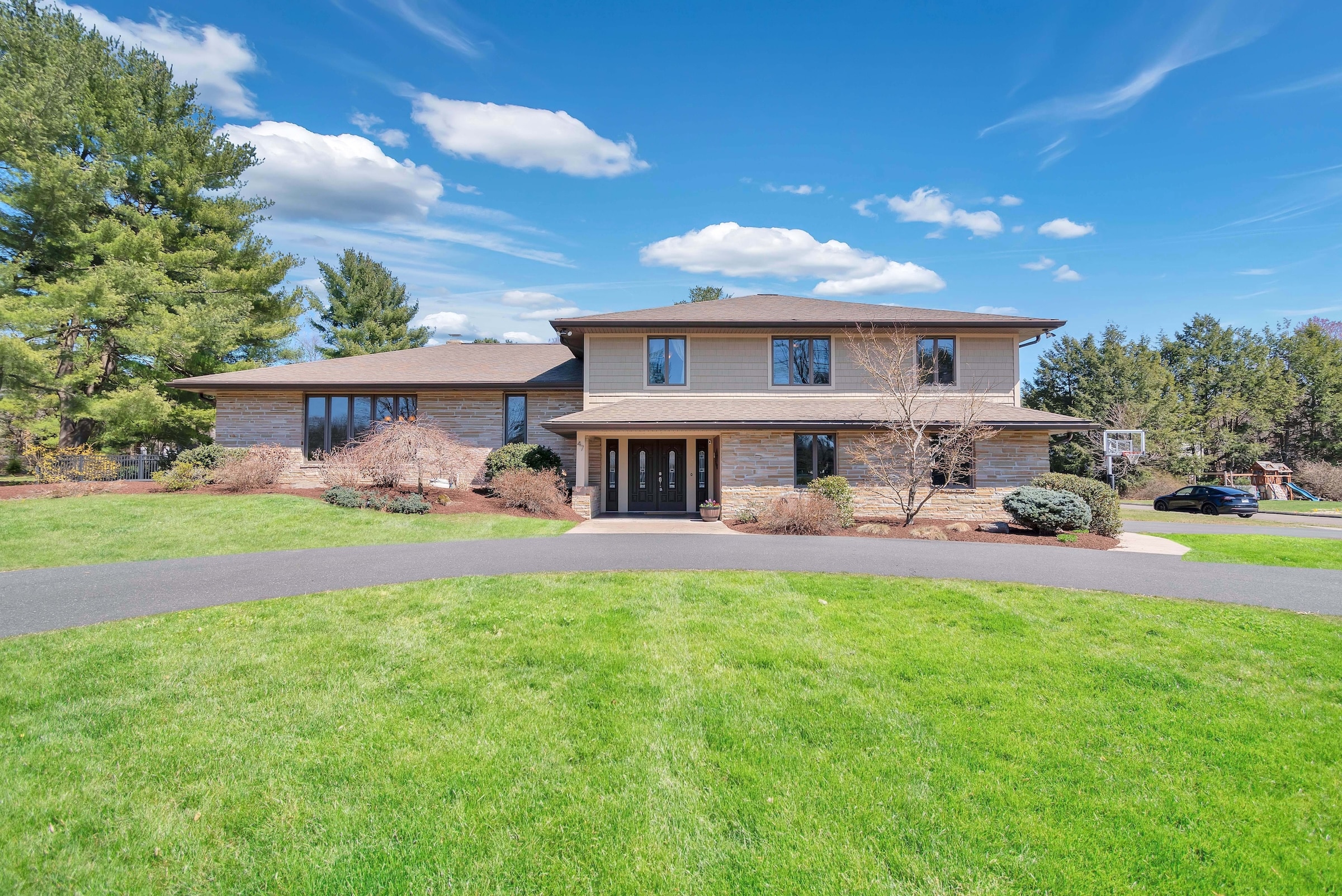 Western Massachusetts House